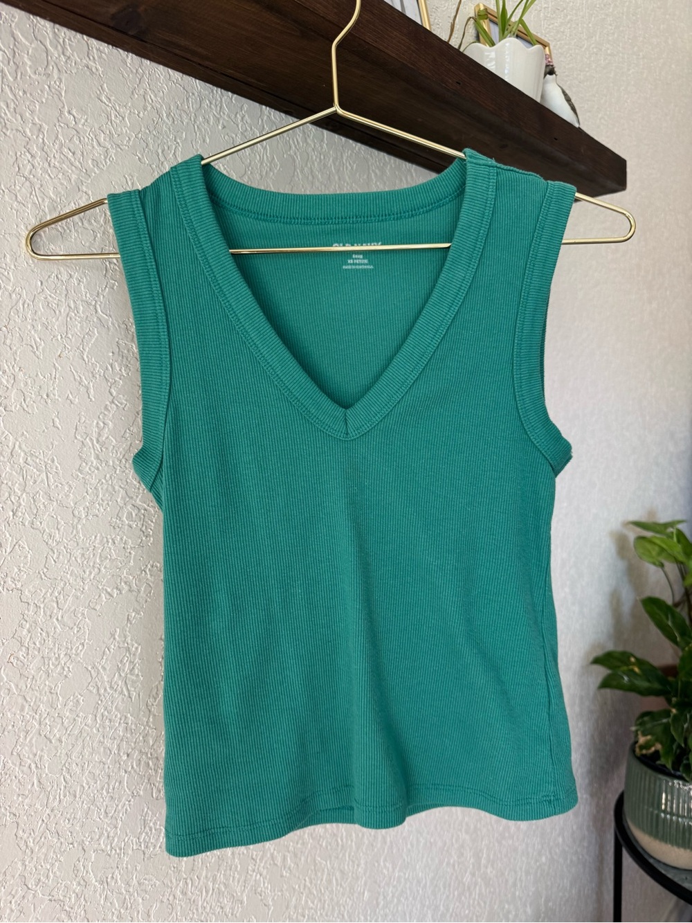 Old Navy V Neck Tank Top
